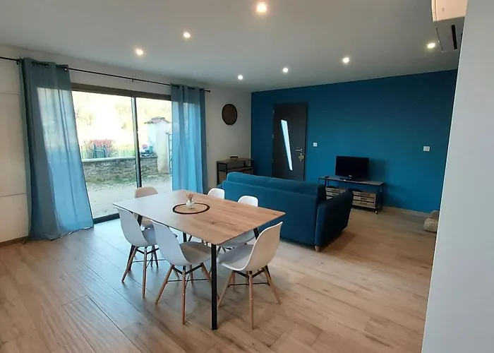 Casa de Férias Maison En Drôme Des Collines